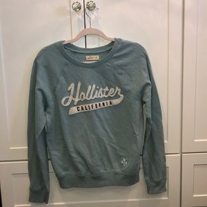 Hollister pull over